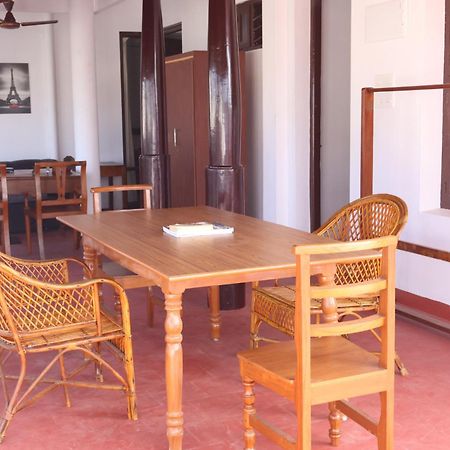 La Villa Marseille Пондичери Екстериор снимка