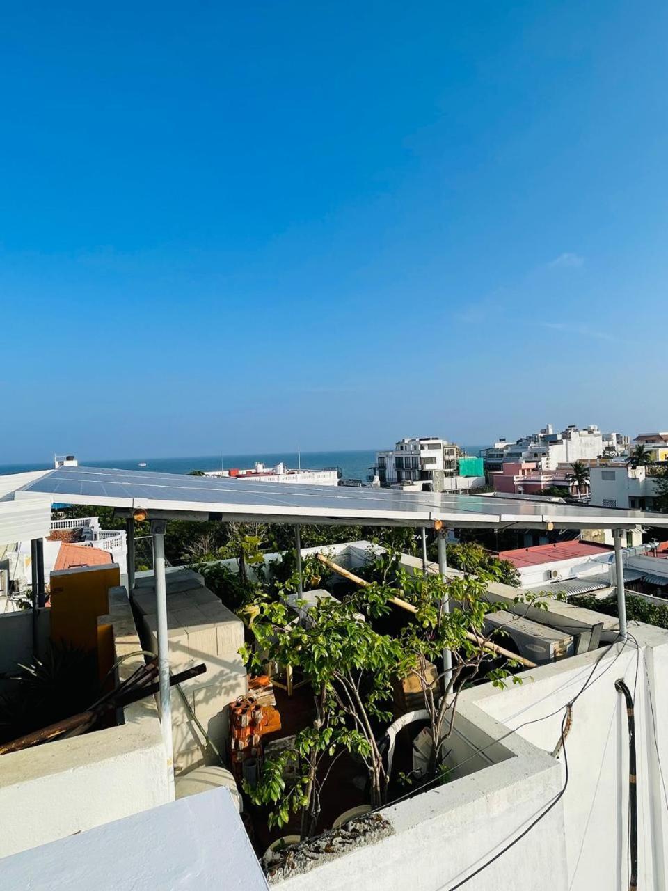 La Villa Marseille Пондичери Екстериор снимка