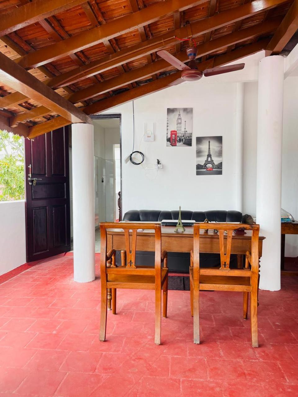 La Villa Marseille Пондичери Екстериор снимка